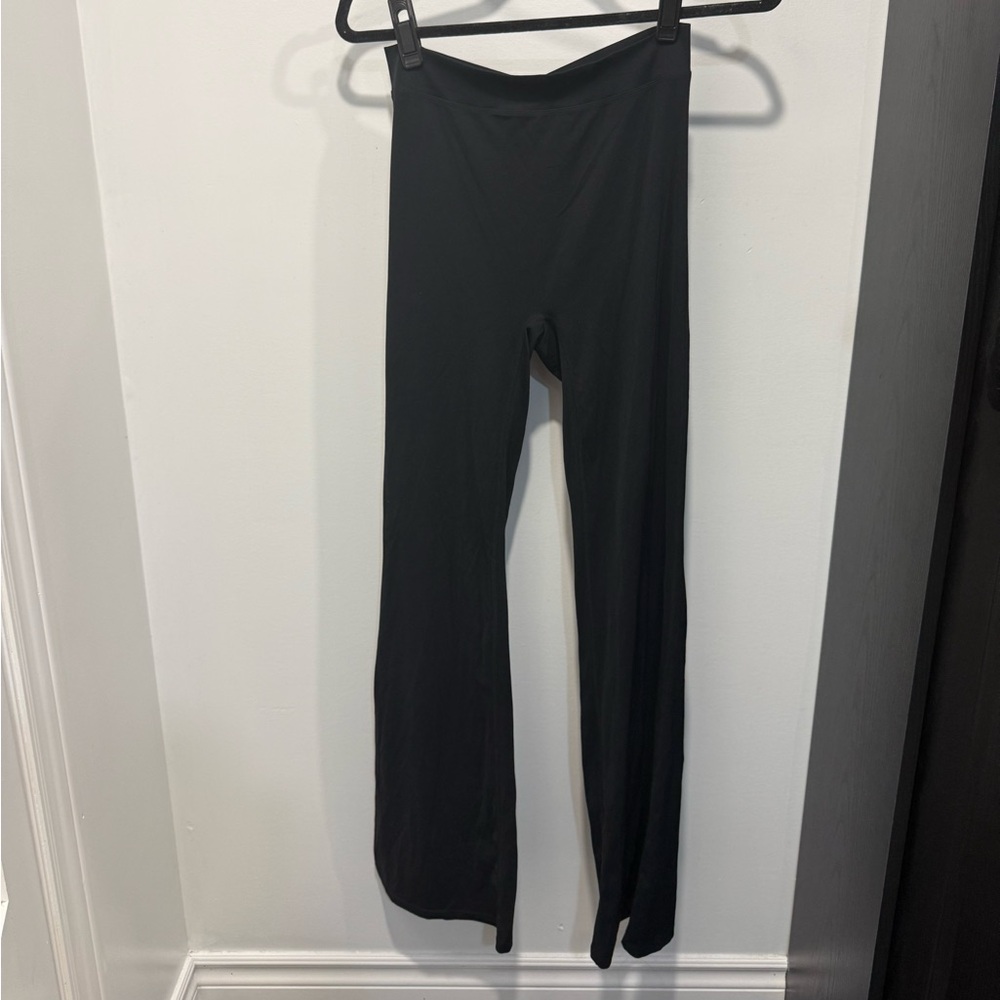 Spandex Flare Pant with Ruched Backside